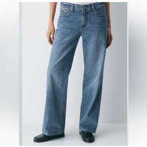 NWT Aritzia Denim Forum The Farrah Lo-rise Wide Jean